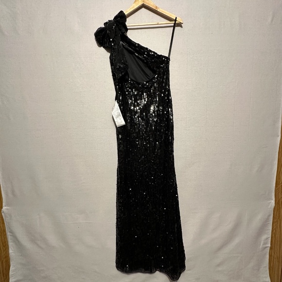 NWT Mac Duggal Sequined Asymmetric Sheath Dress With Slit - size 6 - Picture 5 of 7
